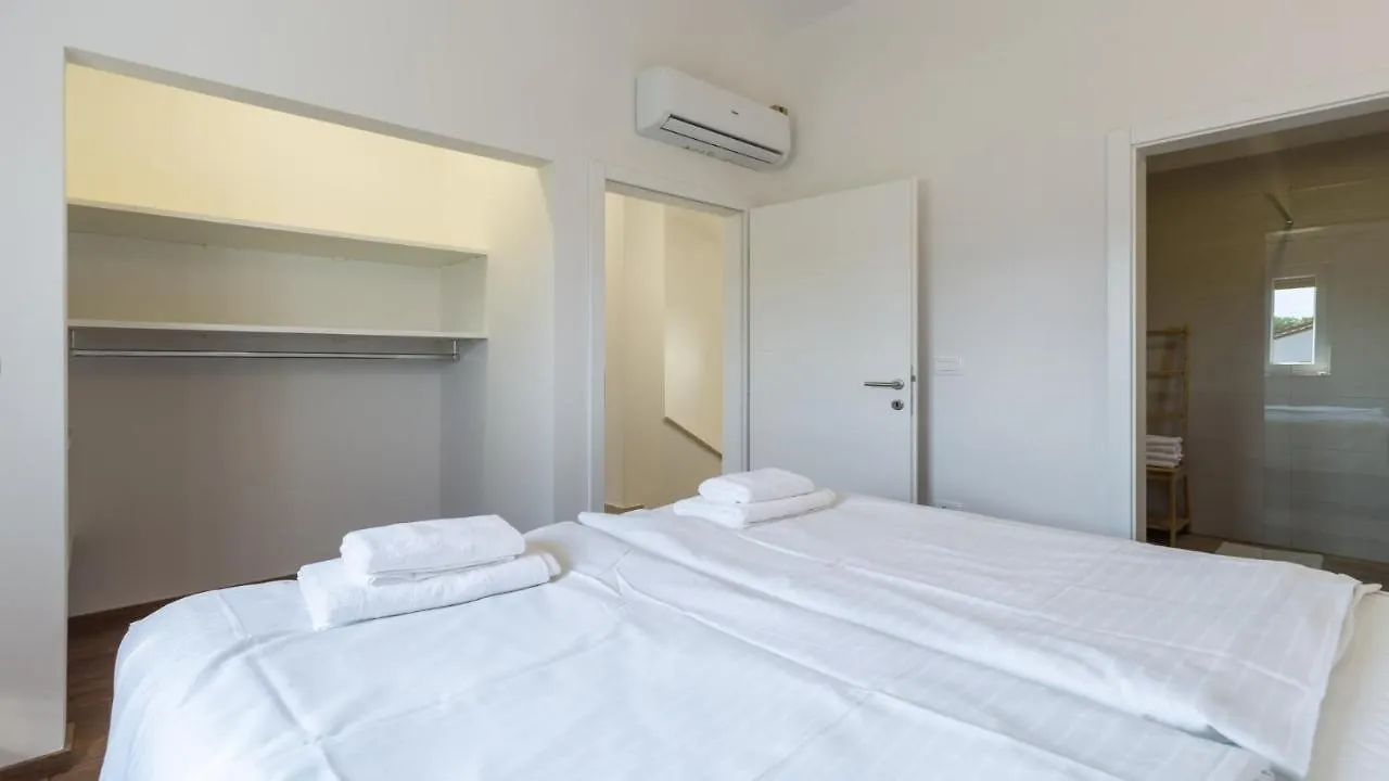Villa Alcove With Breathtaking Sea View And Private Pool Brtonigla Hırvatistan