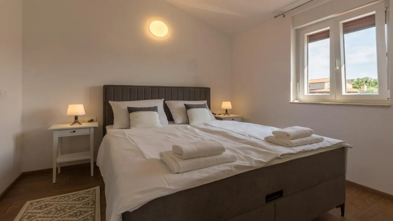 Villa Alcove With Breathtaking Sea View And Private Pool Brtonigla 0*,